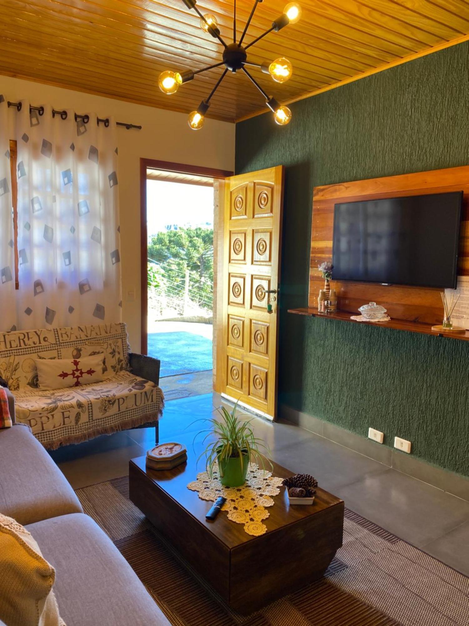 Casa Aconchegante Na Montanha Apartment Campos do Jordao